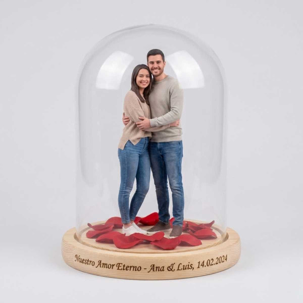 Escultura 3D de Pareja Personalizada para San Valentín en Cúpula Acrílica Acabado realista